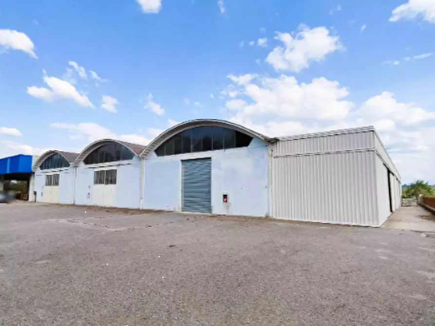 Immagine 5 di Capannone industriale in vendita  in Via Manzano a Premariacco