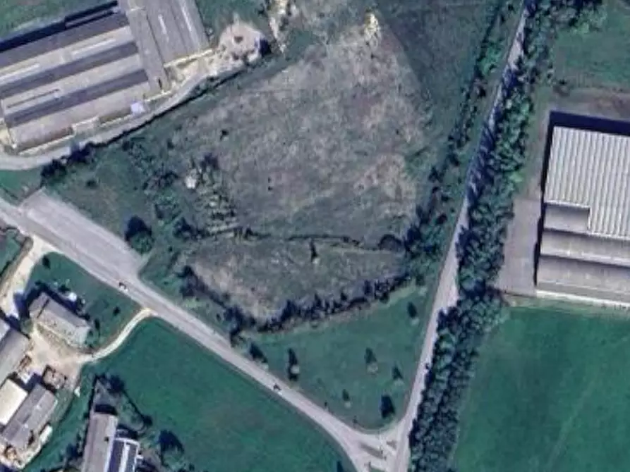 Immagine 8 di Capannone industriale in vendita  in Via Manzano a Premariacco