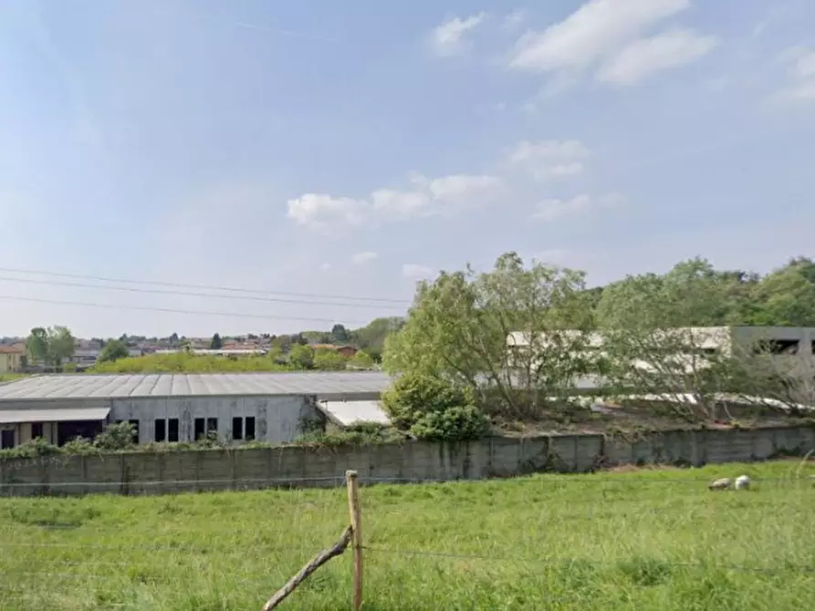 Immagine 1 di Capannone industriale in vendita  in Via Vittorio Emanuele II a Lurate Caccivio