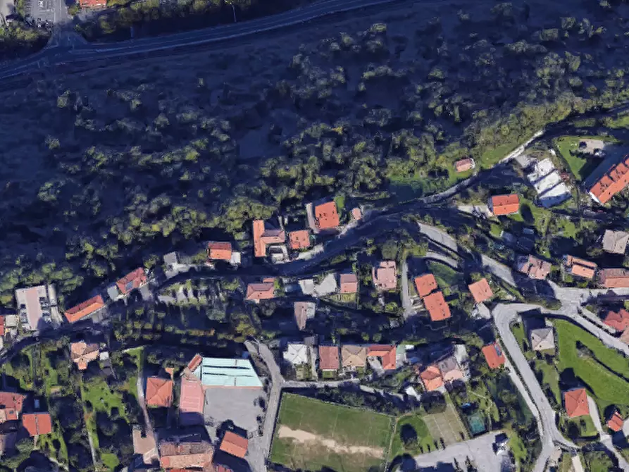 Immagine 22 di Villa in vendita  in Via Trieste a Castelmarte