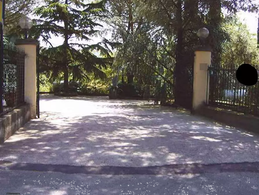 Immagine 3 di Terreno agricolo in vendita  in Via di Pozzi Bonelli  a Genzano Di Roma