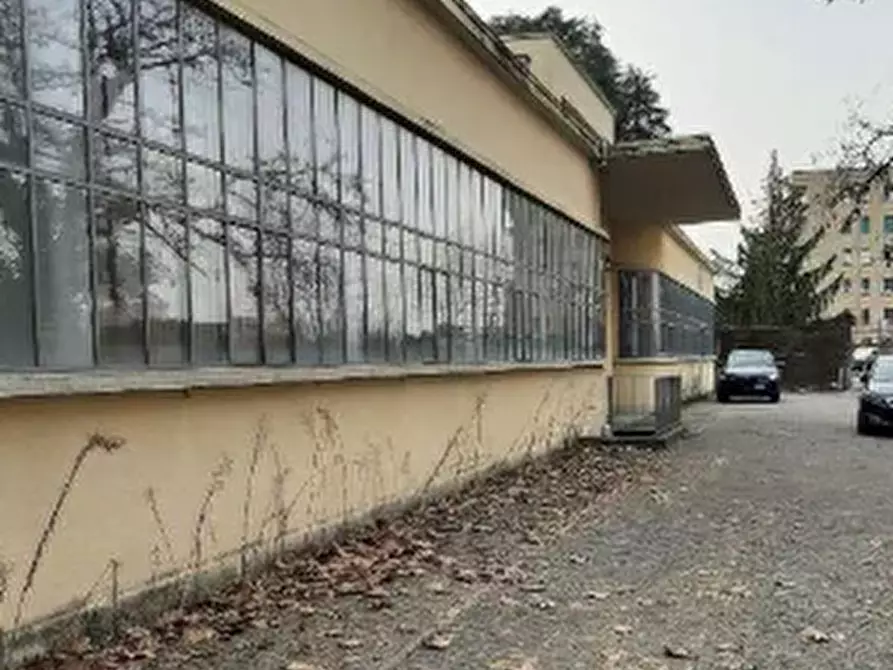 Immagine 1 di Capannone industriale in vendita  in Via Vittorio Veneto a Villa Guardia
