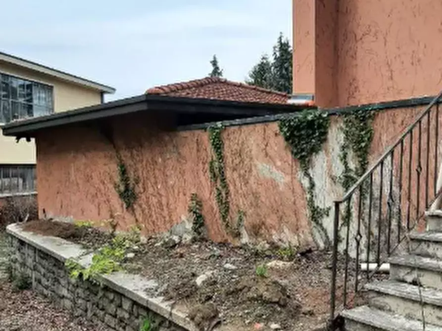 Immagine 8 di Capannone industriale in vendita  in Via Vittorio Veneto a Villa Guardia