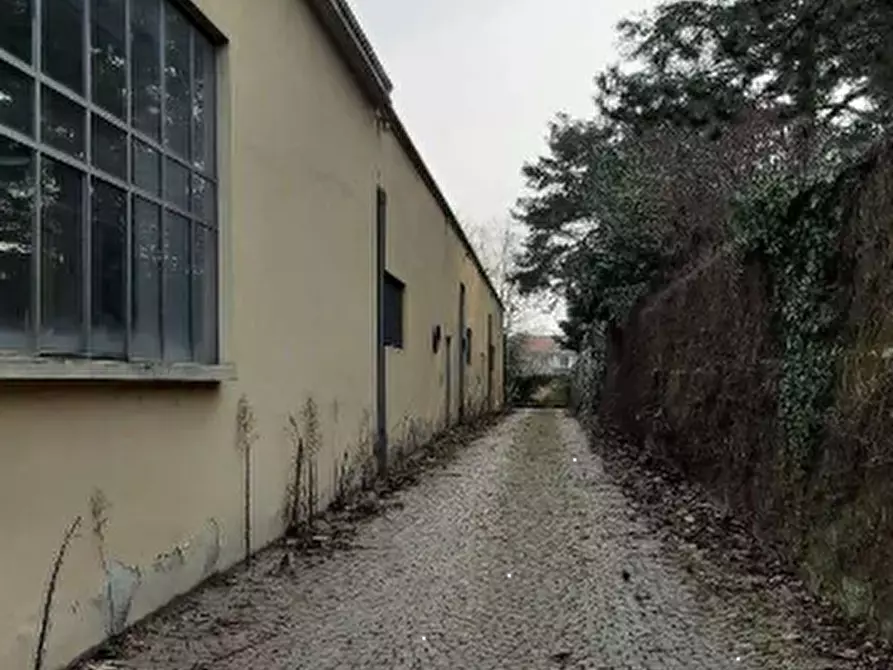 Immagine 5 di Capannone industriale in vendita  in Via Vittorio Veneto a Villa Guardia