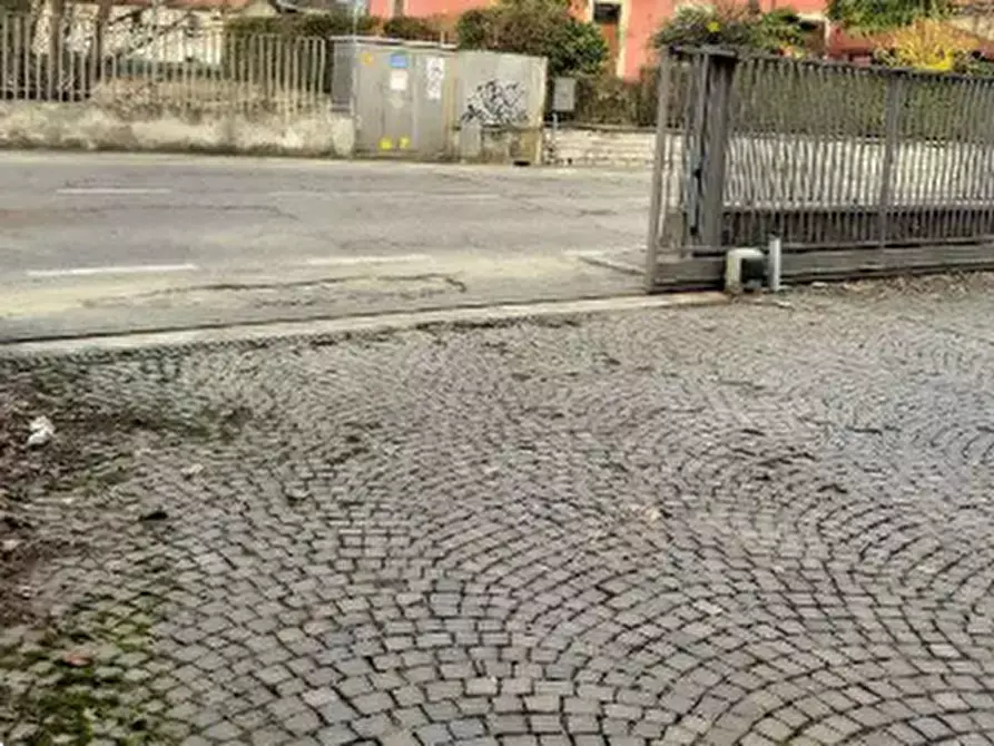 Immagine 12 di Capannone industriale in vendita  in Via Vittorio Veneto a Villa Guardia