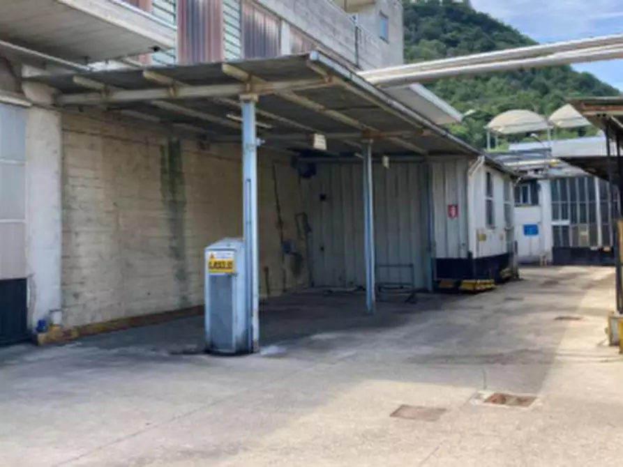 Immagine 12 di Capannone industriale in vendita  in Via Don Satiro Stucchi a Valgreghentino