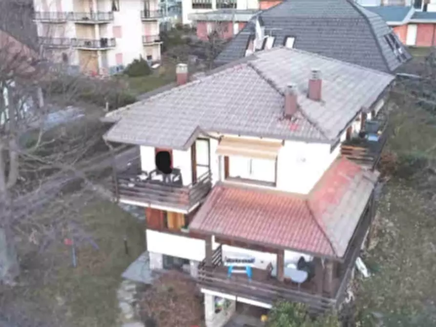 Immagine 16 di Casa bifamiliare in vendita  in Via E. De Amicis a Cassina Valsassina