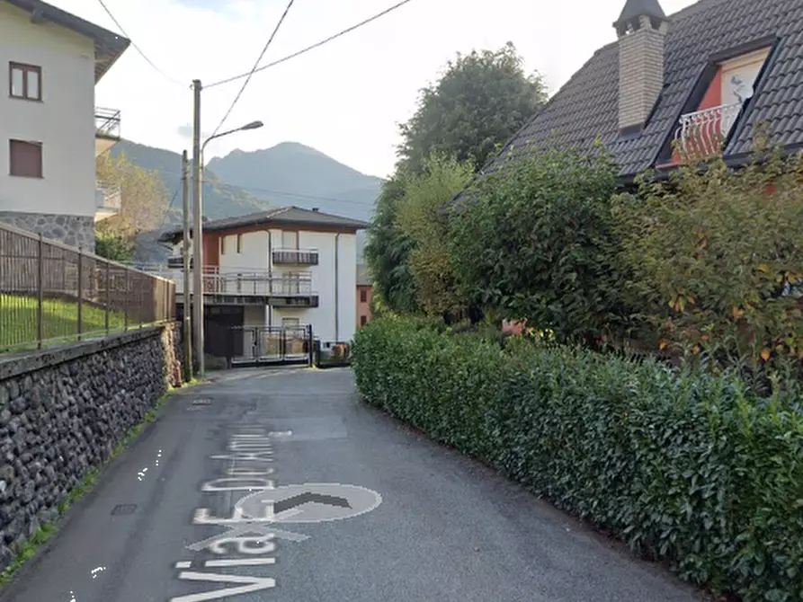 Immagine 18 di Casa bifamiliare in vendita  in Via E. De Amicis a Cassina Valsassina