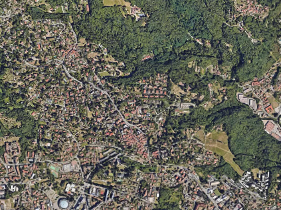 Immagine 9 di Porzione di casa in vendita  in Via G.B Vico  a Cuvio