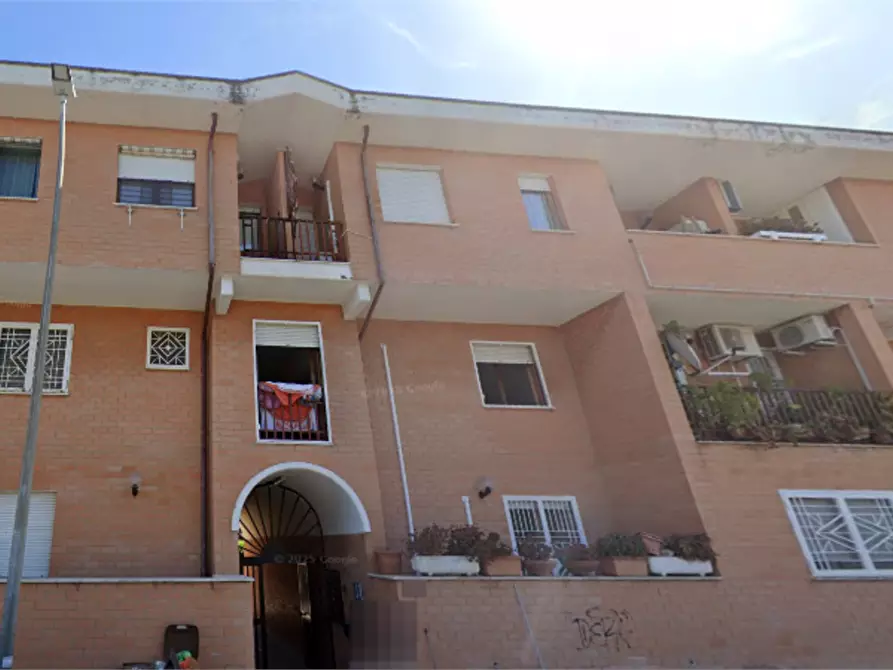 Immagine 1 di Appartamento in vendita  in Via Arturo Viligiardi a Roma