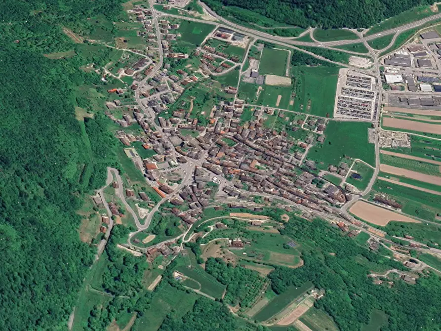 Immagine 11 di Appartamento in vendita  in Via Crociera a Arsie'