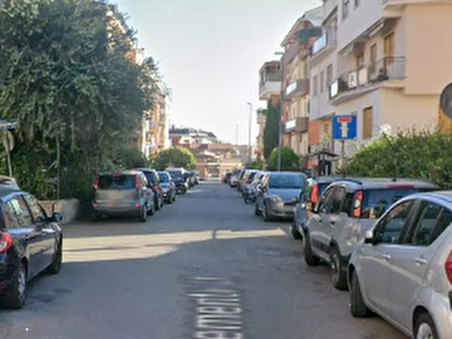 Immagine 9 di Appartamento in vendita  in Via Clemente IX a Roma