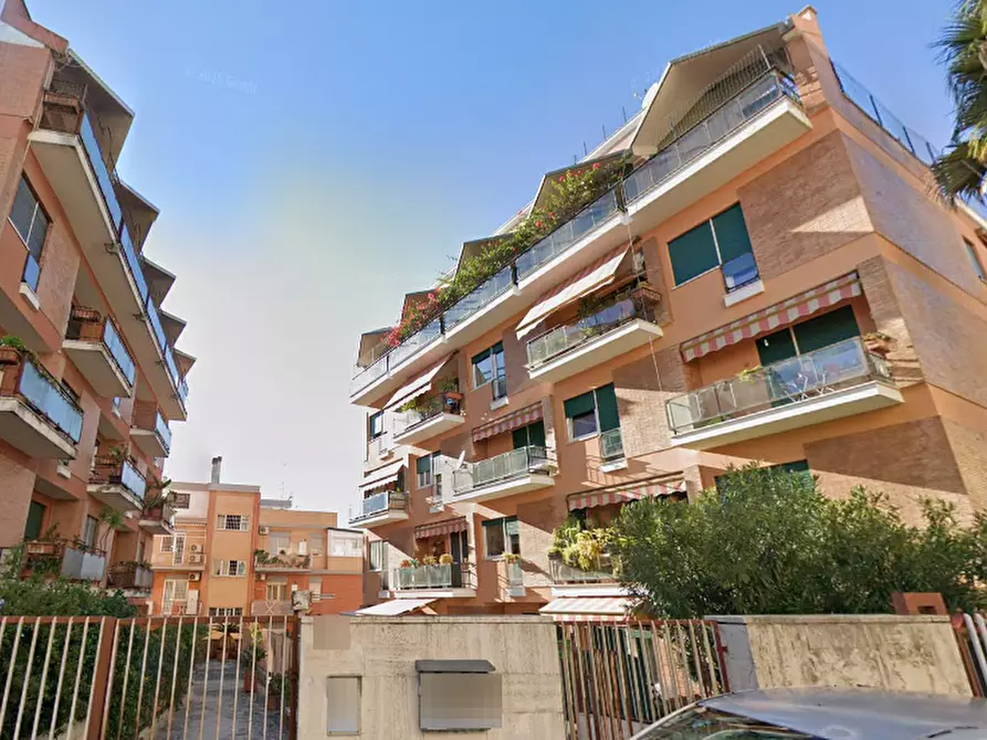 Immagine 17 di Appartamento in vendita  in Via Clemente IX a Roma