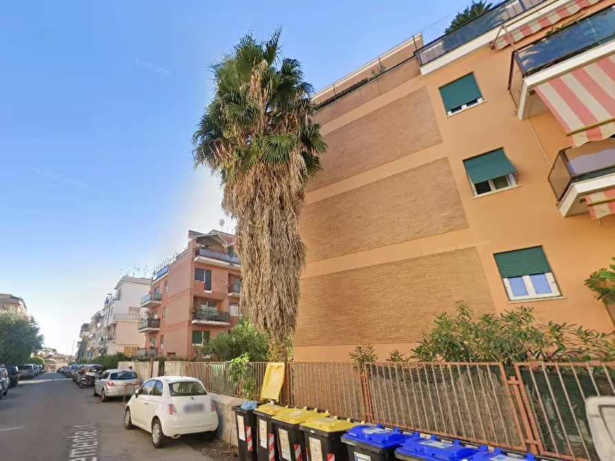 Immagine 21 di Appartamento in vendita  in Via Clemente IX a Roma