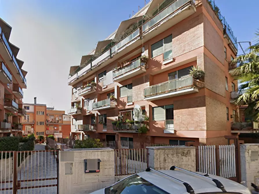 Immagine 24 di Appartamento in vendita  in Via Clemente IX a Roma