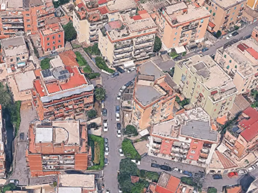 Immagine 25 di Appartamento in vendita  in Via Clemente IX a Roma