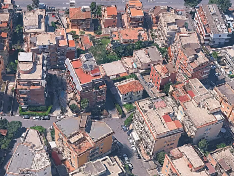 Immagine 26 di Appartamento in vendita  in Via Clemente IX a Roma