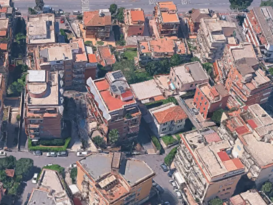 Immagine 27 di Appartamento in vendita  in Via Clemente IX a Roma