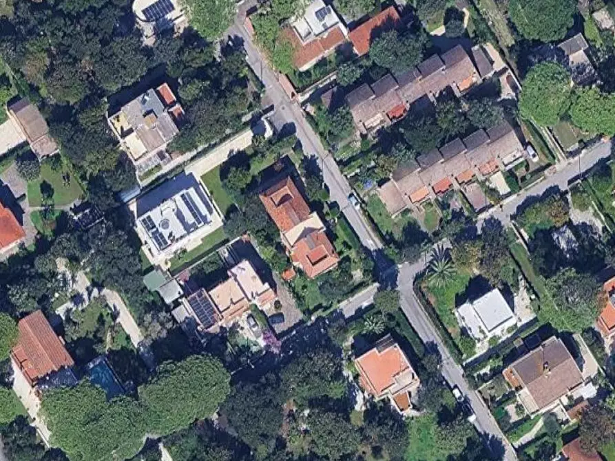 Immagine 17 di Appartamento in vendita  in Via delle Robinie a Anzio