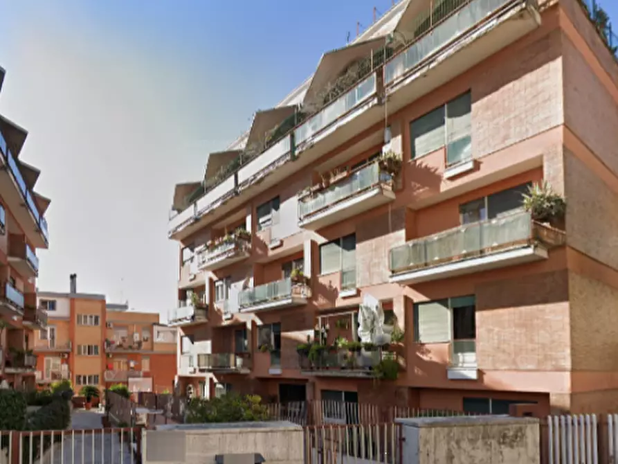 Immagine 29 di Appartamento in vendita  in Via Clemente IX a Roma
