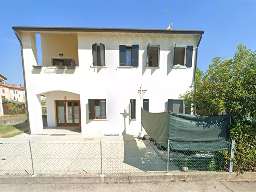 Immagine 17 di Villa in vendita  in Via San Girolamo a Nervesa Della Battaglia