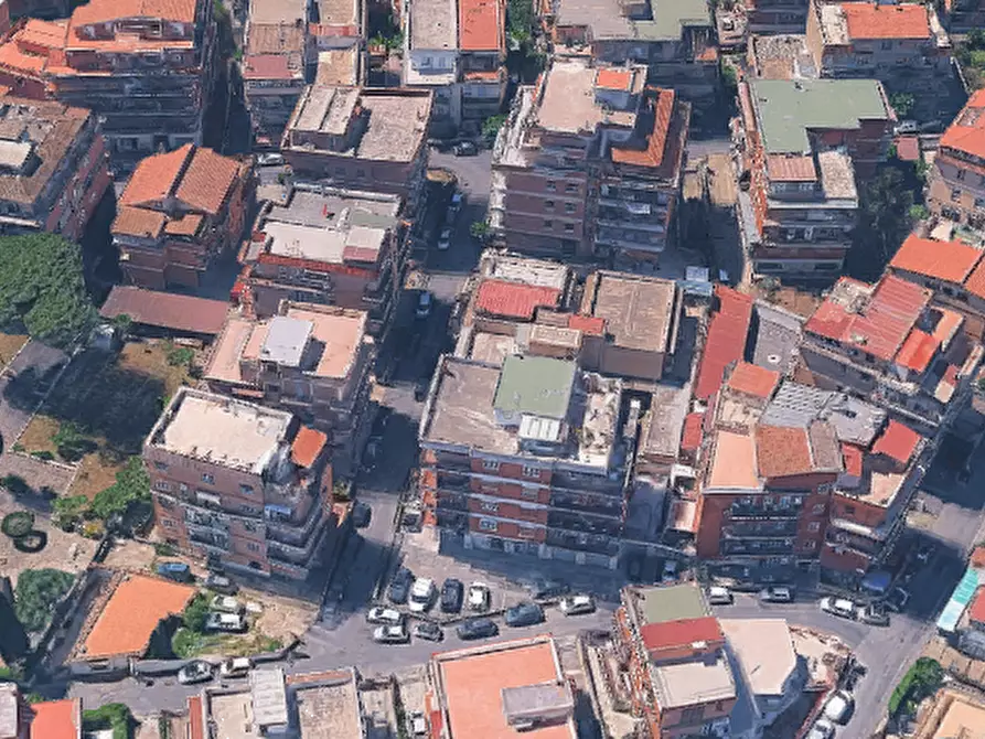 Immagine 6 di Appartamento in vendita  in Via Castelnuovo di Garfagnana  a Roma