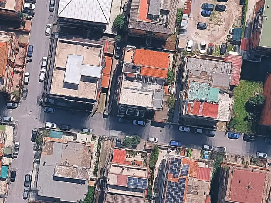 Immagine 11 di Appartamento in vendita  in Via Anchise a Roma