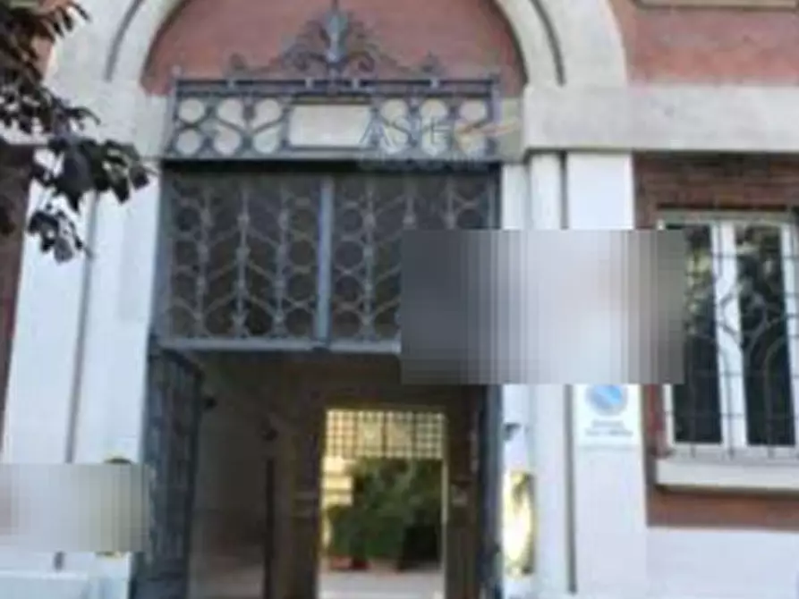 Immagine 3 di Garage in vendita  in Via Giuseppe Mazzini  a Roma