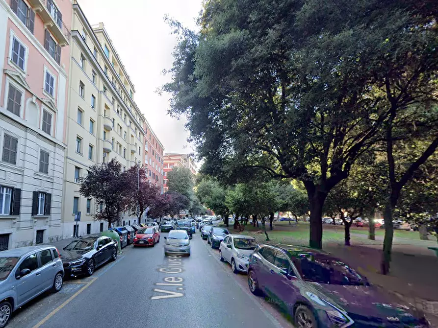 Immagine 5 di Appartamento in vendita  in Via Giuseppe Mazzini  a Roma