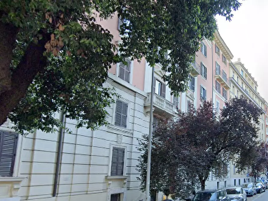 Immagine 8 di Appartamento in vendita  in Via Giuseppe Mazzini  a Roma