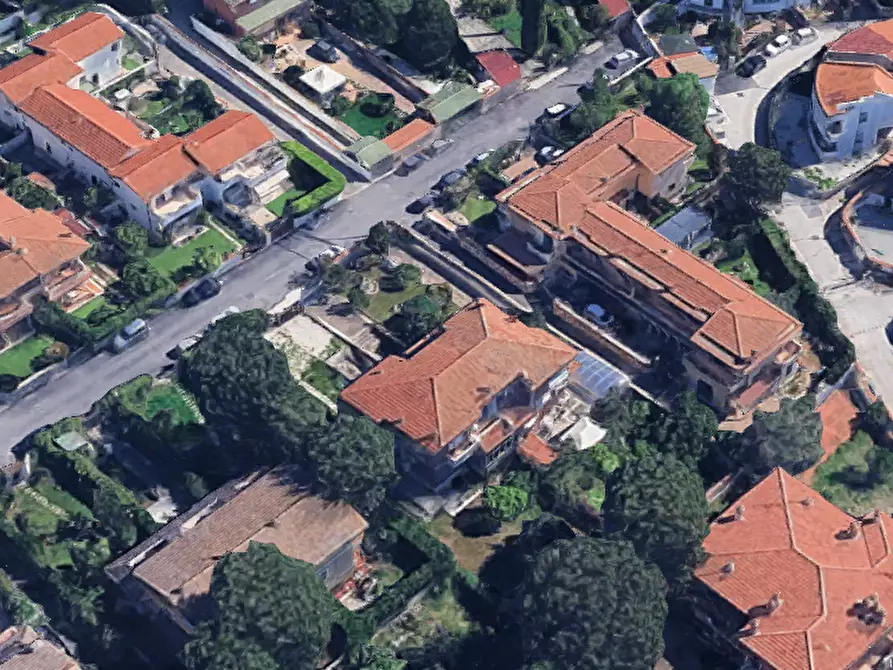 Immagine 15 di Villetta a schiera in vendita  in Via G. Pascoli a Anzio