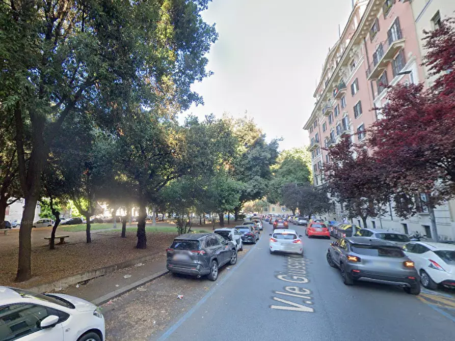 Immagine 19 di Appartamento in vendita  in Via Giuseppe Mazzini  a Roma