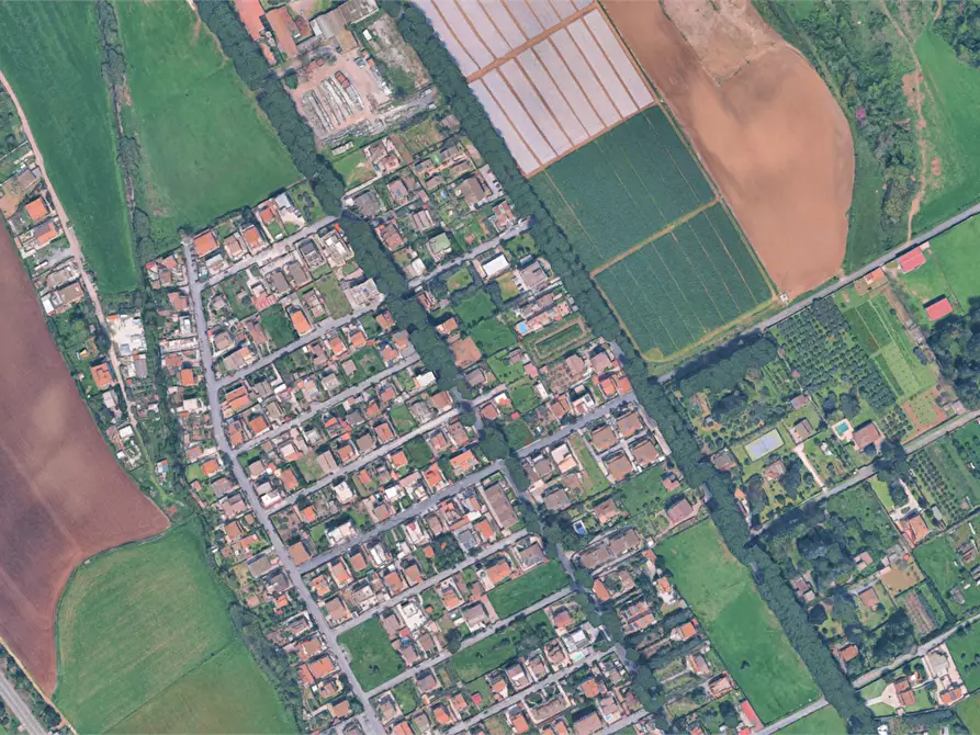 Immagine 18 di Porzione di casa in vendita  in Via Caldarola a Roma