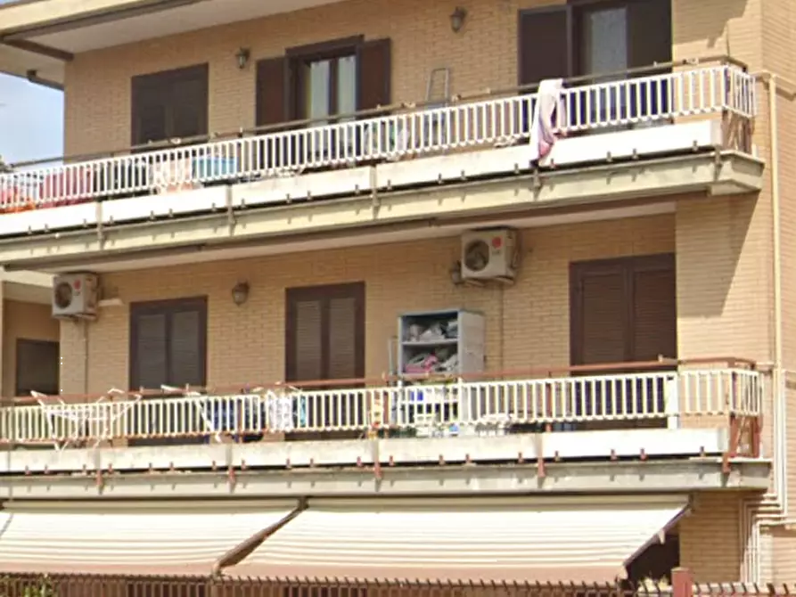 Immagine 9 di Appartamento in vendita  in Via Lavinio a Albano Laziale