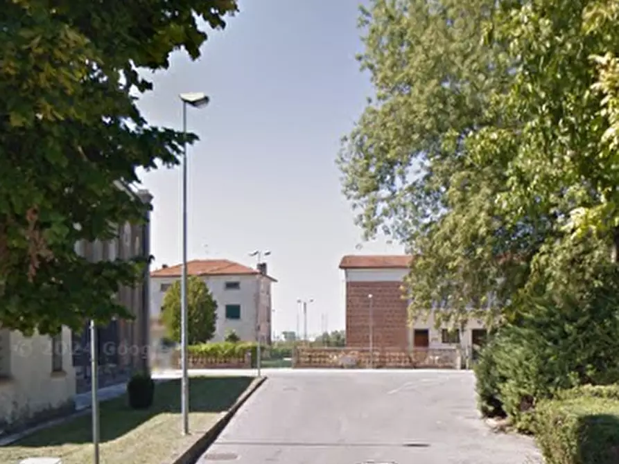 Immagine 19 di Porzione di casa in vendita  in Via Lugugnana a Fossalta Di Portogruaro