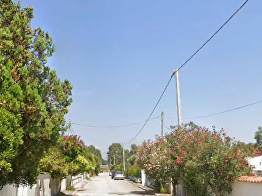 Immagine 11 di Villa in vendita  in Via Cervignano a Ardea