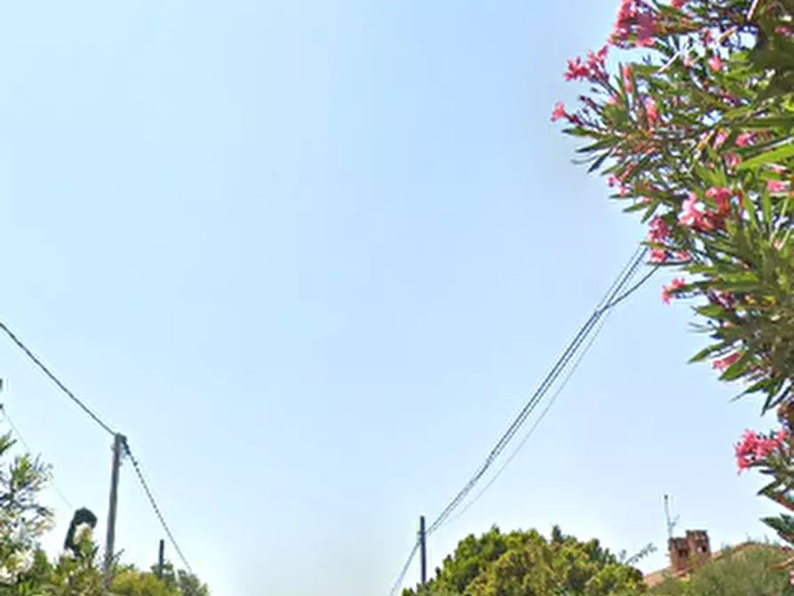 Immagine 12 di Villa in vendita  in Via Cervignano a Ardea