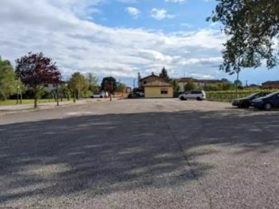 Immagine 3 di Ufficio in vendita  in Via Chiodo  a Salgareda