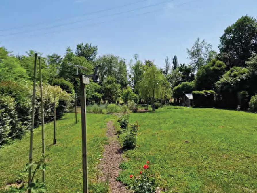 Immagine 11 di Villa in vendita  in Via Trento Trieste a Roncade