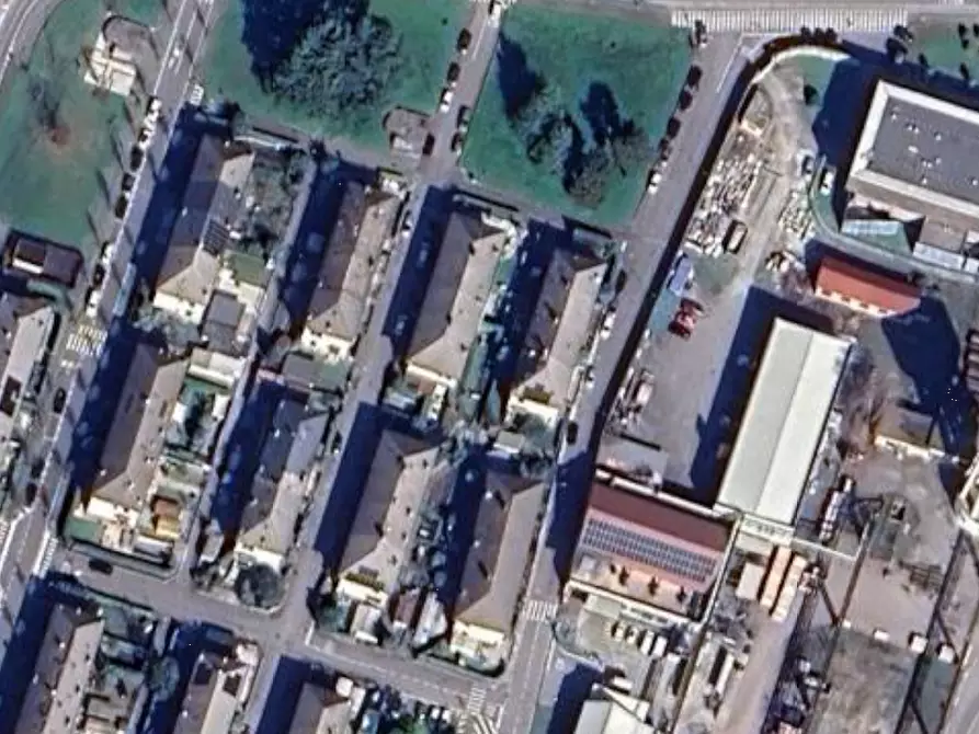 Immagine 1 di Appartamento in vendita  in Piazza IV Novembre  a Azzano San Paolo