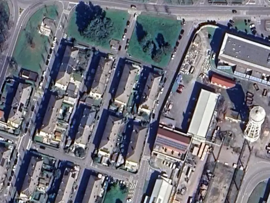 Immagine 3 di Appartamento in vendita  in Piazza IV Novembre  a Azzano San Paolo