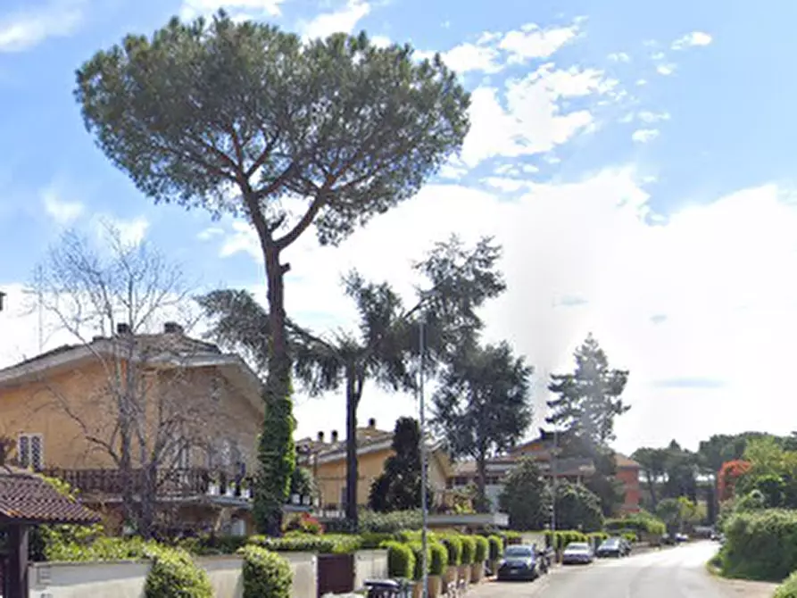 Immagine 15 di Appartamento in vendita  in Via di Mezzocammino  a Roma