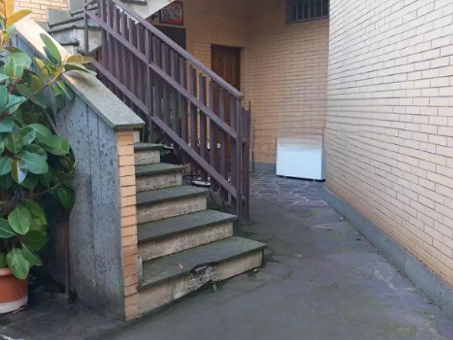 Immagine 2 di Appartamento in vendita  in Via di Mezzocammino  a Roma