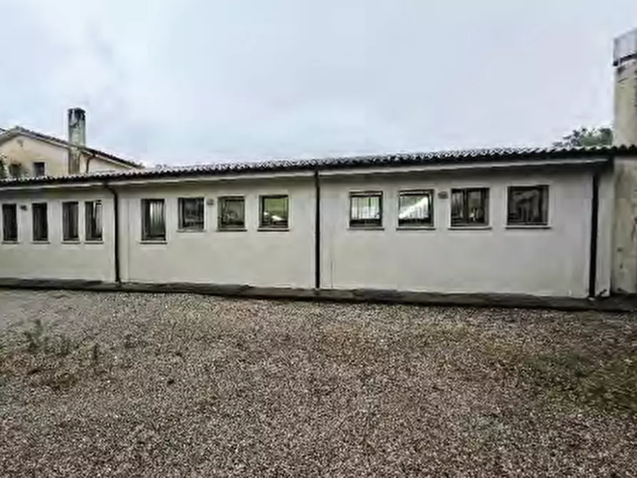 Immagine 2 di Capannone industriale in vendita  in Via Brigata Campania a Crocetta Del Montello