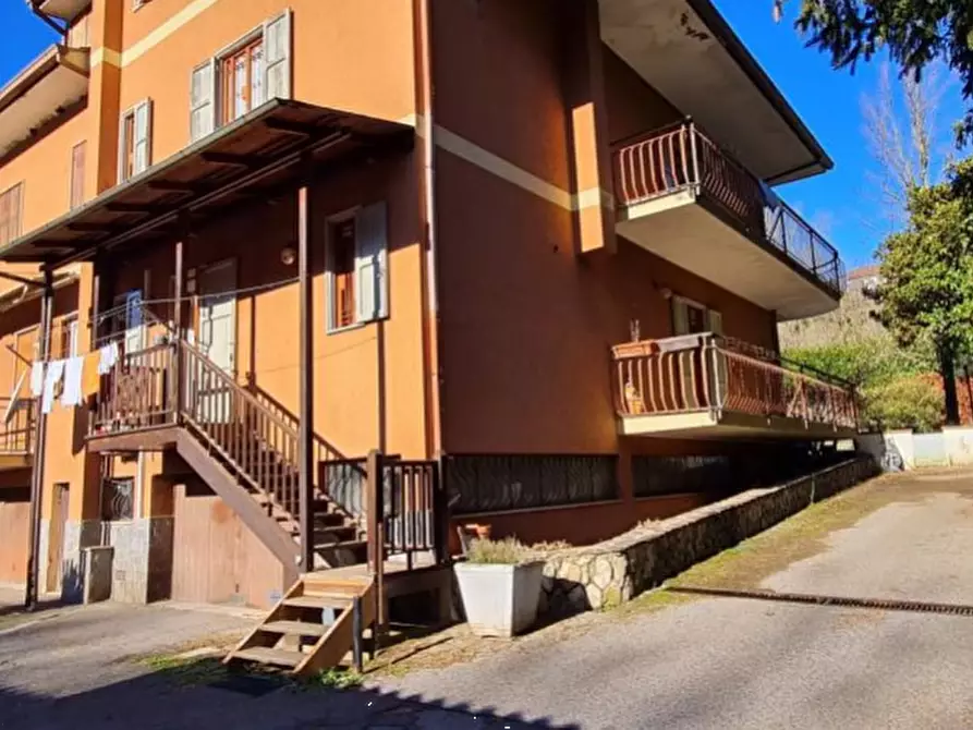 Immagine 1 di Casa bifamiliare in vendita  in Via Cona del Monte a Gavignano