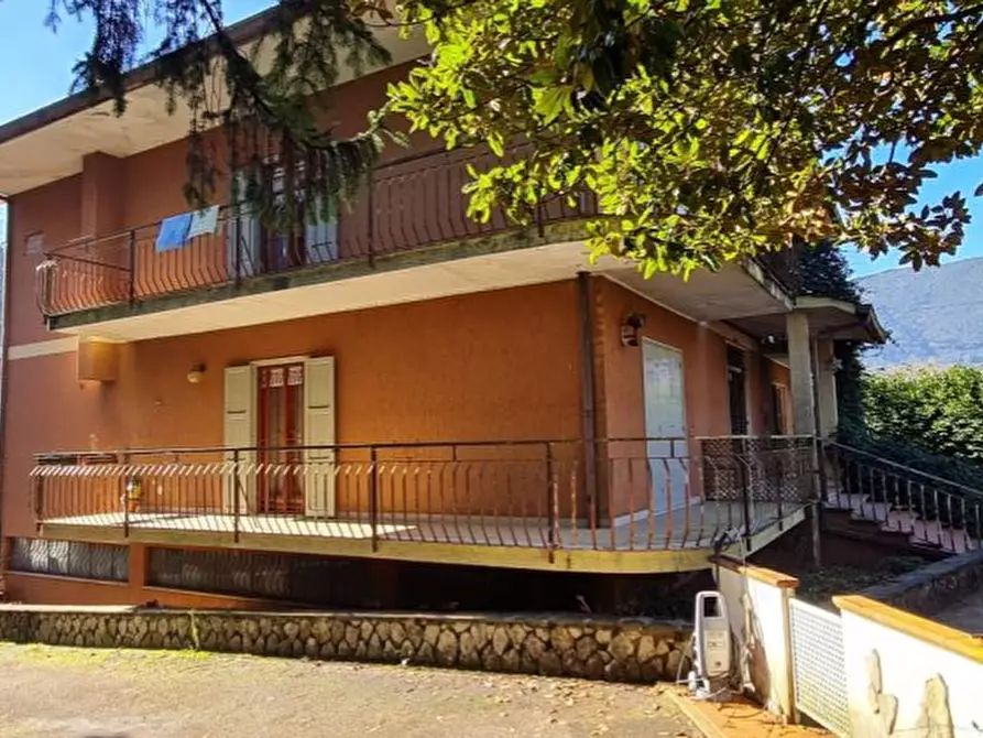 Immagine 2 di Casa bifamiliare in vendita  in Via Cona del Monte a Gavignano