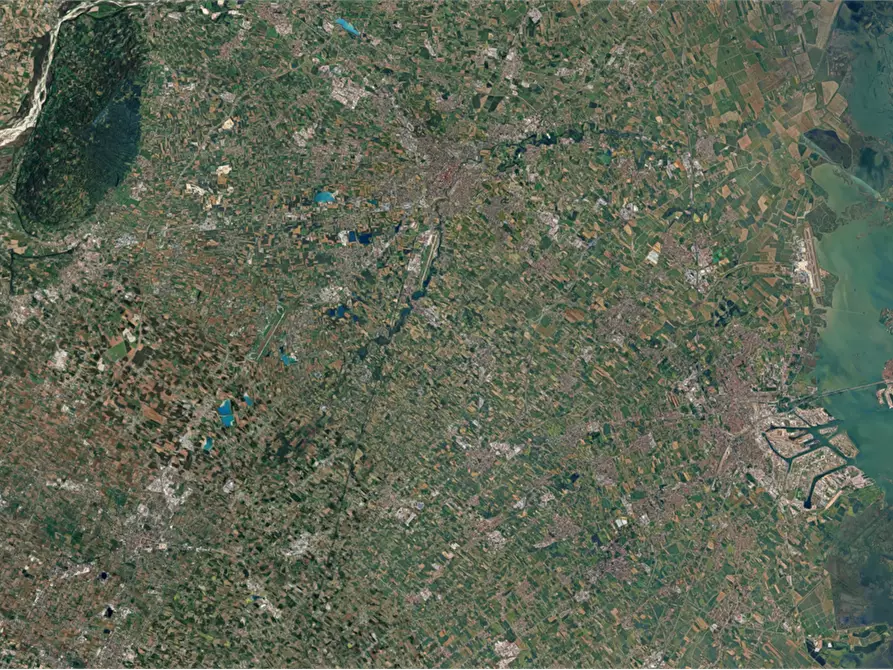 Immagine 21 di Porzione di casa in vendita  in  Via Giacomo Matteotti a Istrana