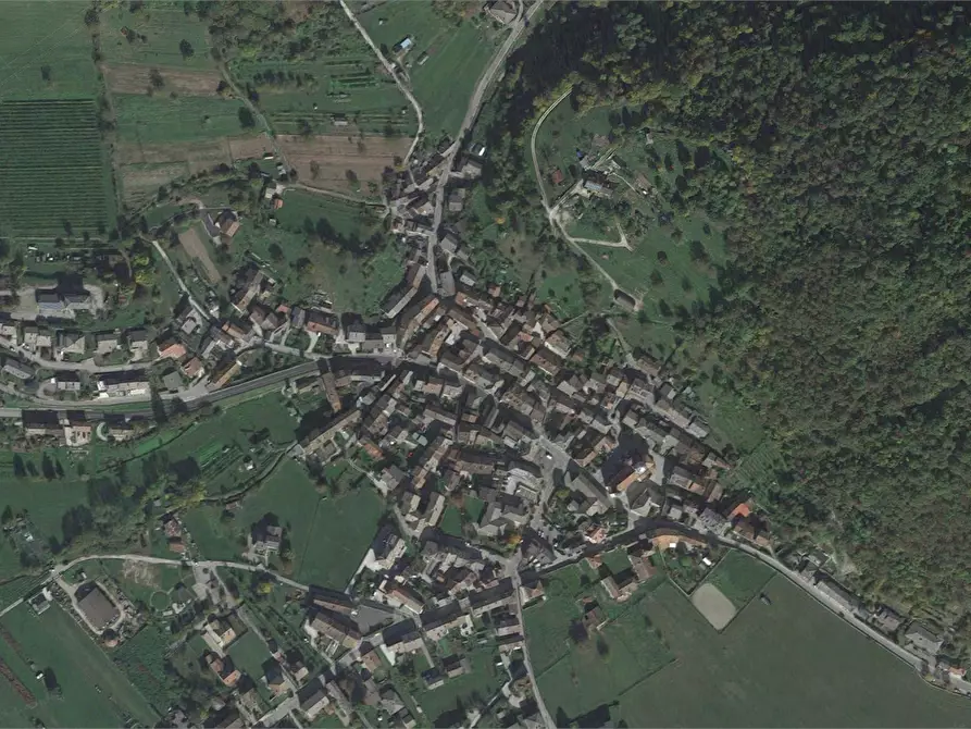 Immagine 23 di Appartamento in vendita  in Via Nuova a Fonzaso