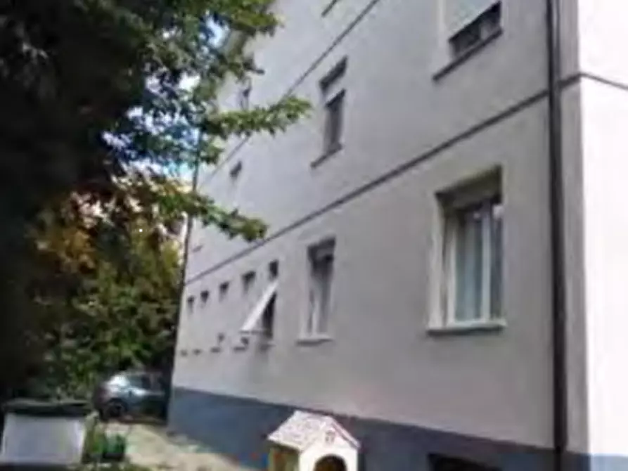 Immagine 2 di Appartamento in vendita  in Via Camillo PrampolinI a Correggio