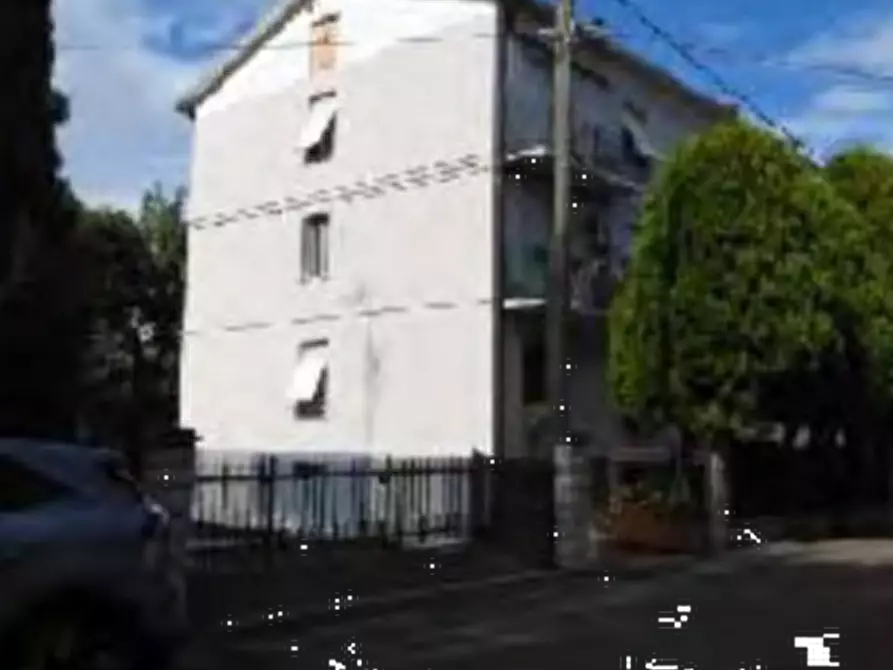 Immagine 4 di Appartamento in vendita  in Via Camillo PrampolinI a Correggio